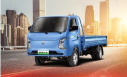 致敬抗战胜利！潍柴蓝擎携红色动力，为祖国建设筑牢物流 “动脉”！